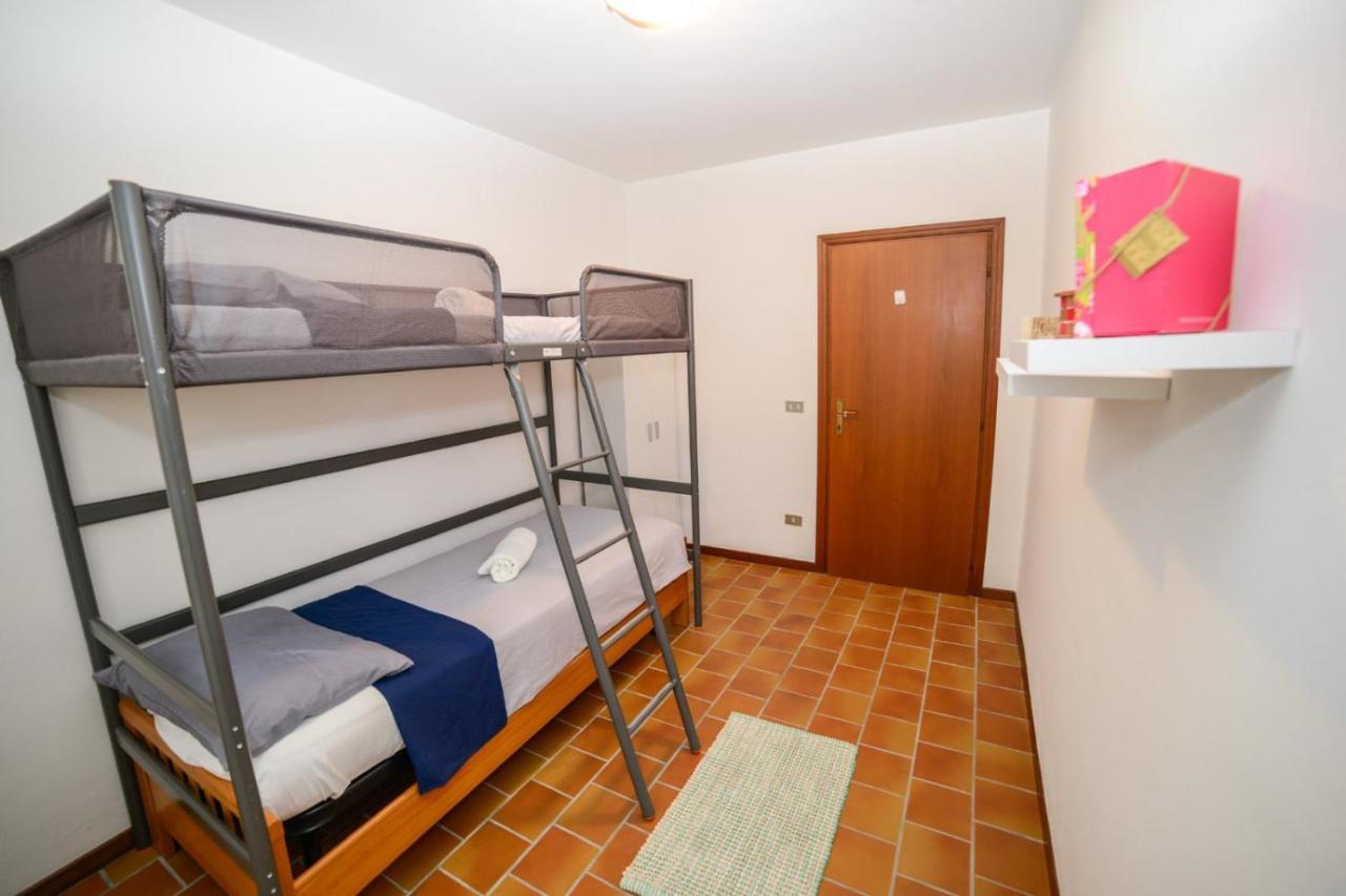 Loft Free Parking Agli Ulivi Moderno E Spazioso Peschiera del Garda Exterior foto